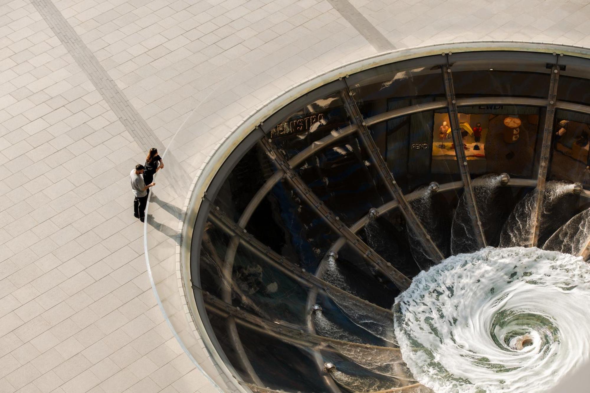 Marina Bay Sands Singapore Buitenkant foto The turbine of a wind turbine